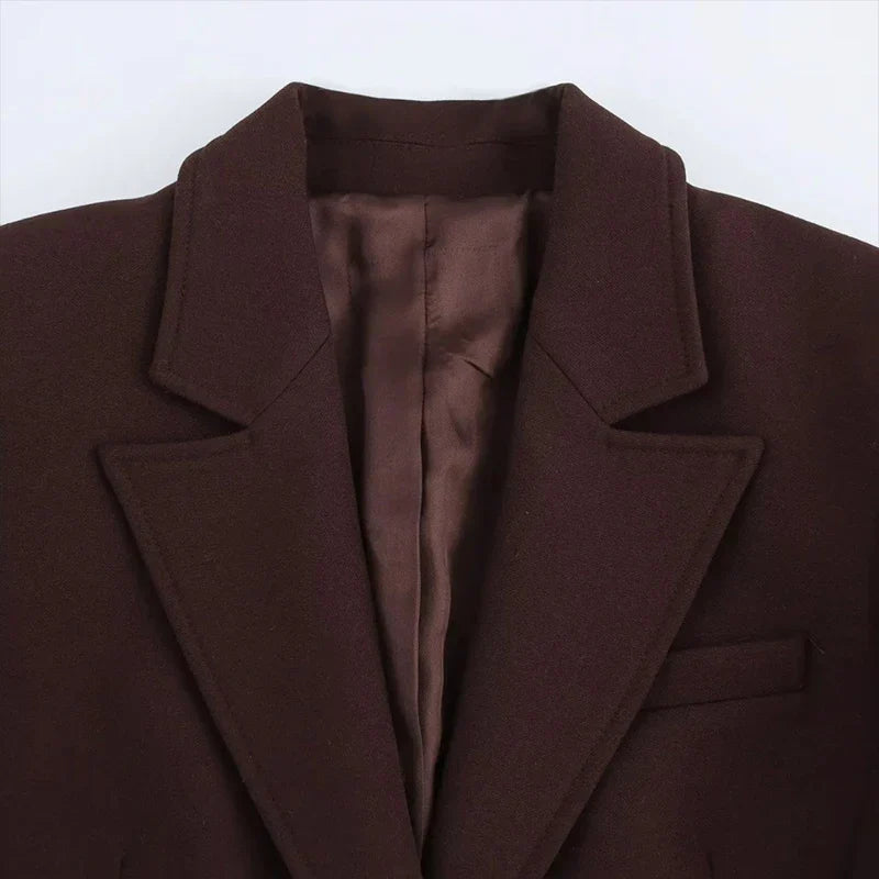 Eleganter Blazer und Rock Set
