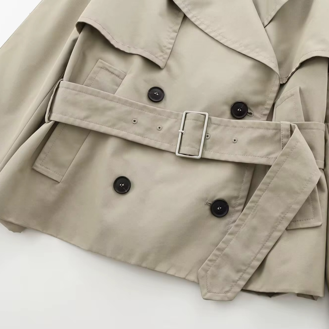 Kurzer Trenchcoat