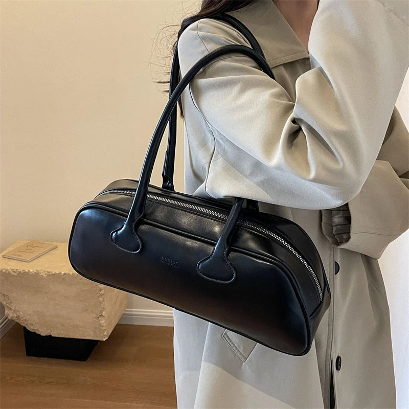 Luxuriöse Damen Handtasche auf Kunstleder